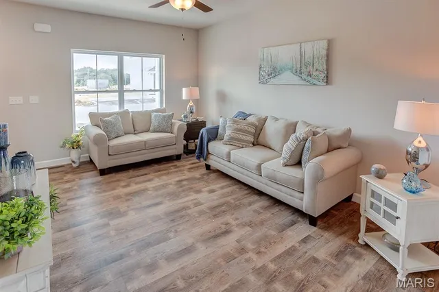 $2,050 | 200 Pacific Drive, Unit F, O'Fallon, IL 62269