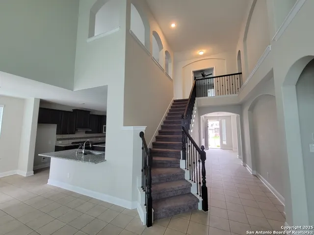a view of entryway and hall