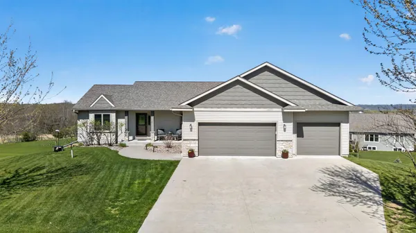 $525,000 | 105 Hillwood Drive, Lake City, MN 55041
