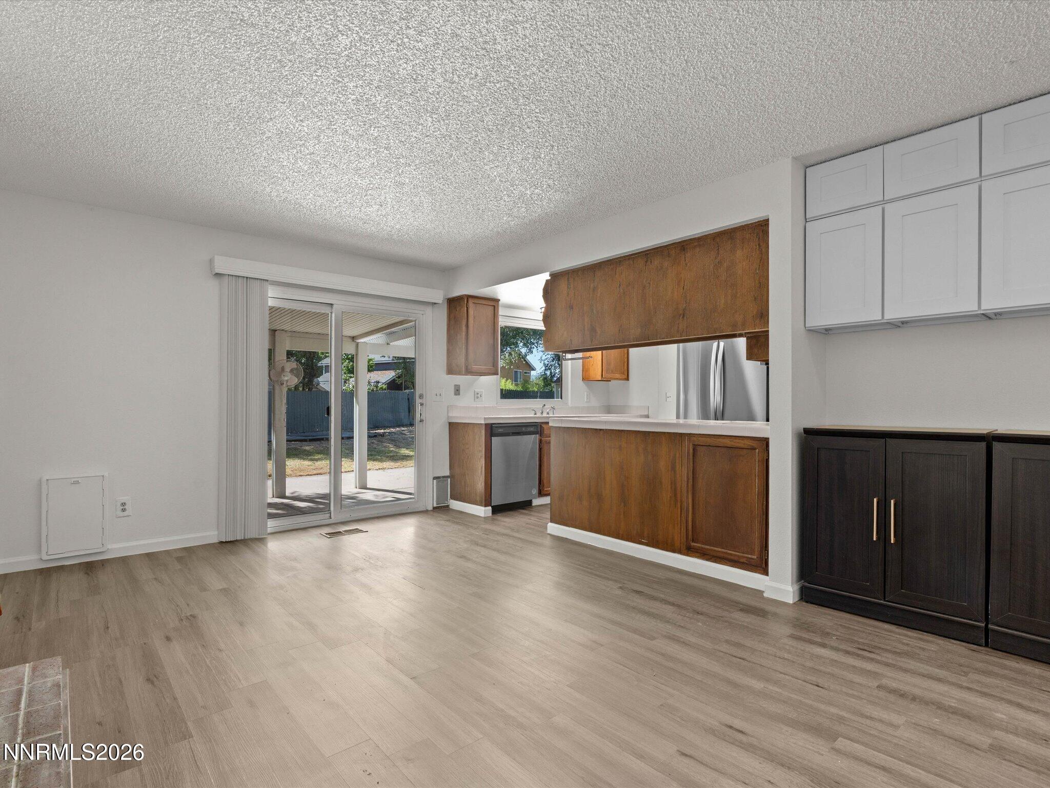 2714 Perro Court Reno, NV 89502 - Photo 8 of 31 FR-Kitchen 2