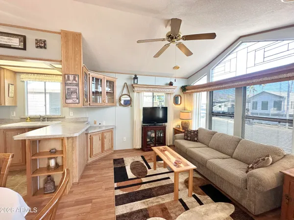 $114,900 | 916 South Mineshaft Drive, Apache Junction, AZ 85119