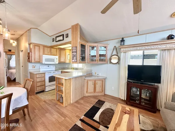 $114,900 | 916 South Mineshaft Drive, Apache Junction, AZ 85119