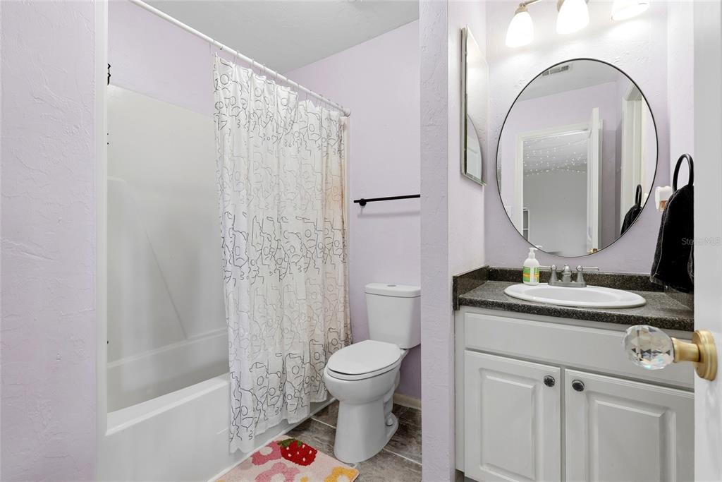 507 Northwest 39th Road, Unit 301 Gainesville, FL 32607 - Photo 22 of 34