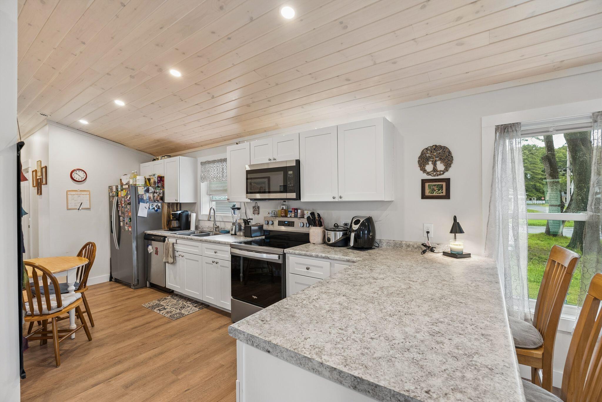4 Broad Street Waterville, ME 04901 - Photo 8 of 38