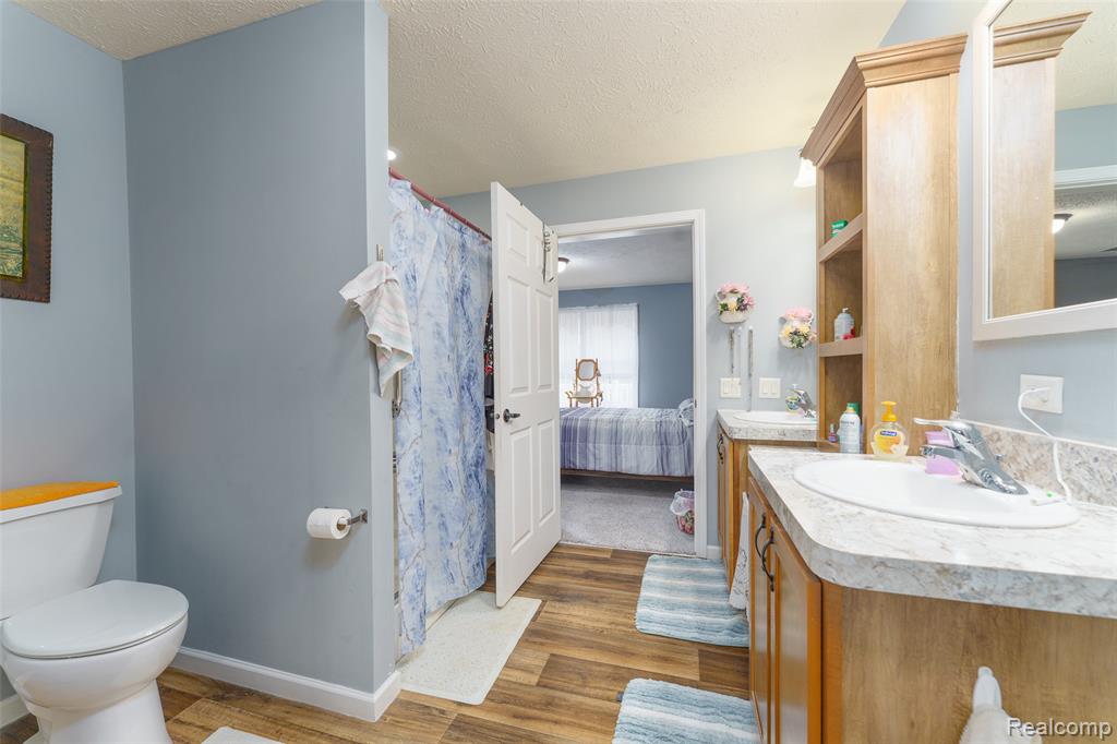 5601 Lovejoy Road Fowlerville, MI 48836 - Photo 18 of 40