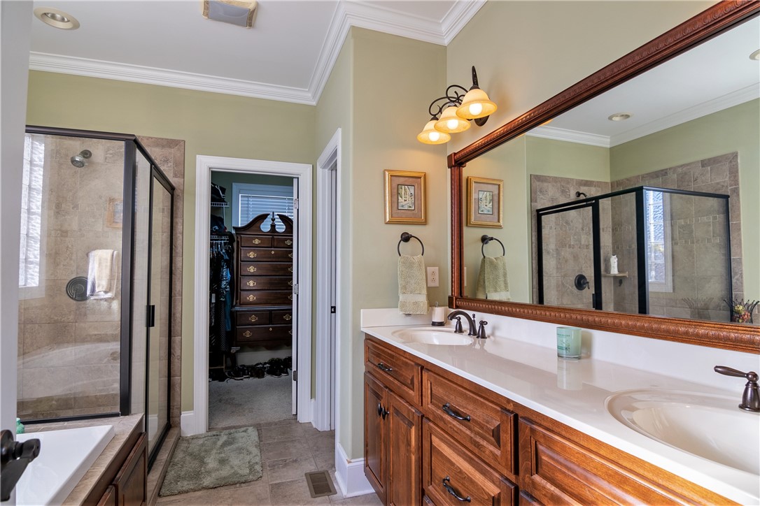 113 Ridgeway Trail Anderson, SC 29621 - Photo 26 of 42 Master Bathroom