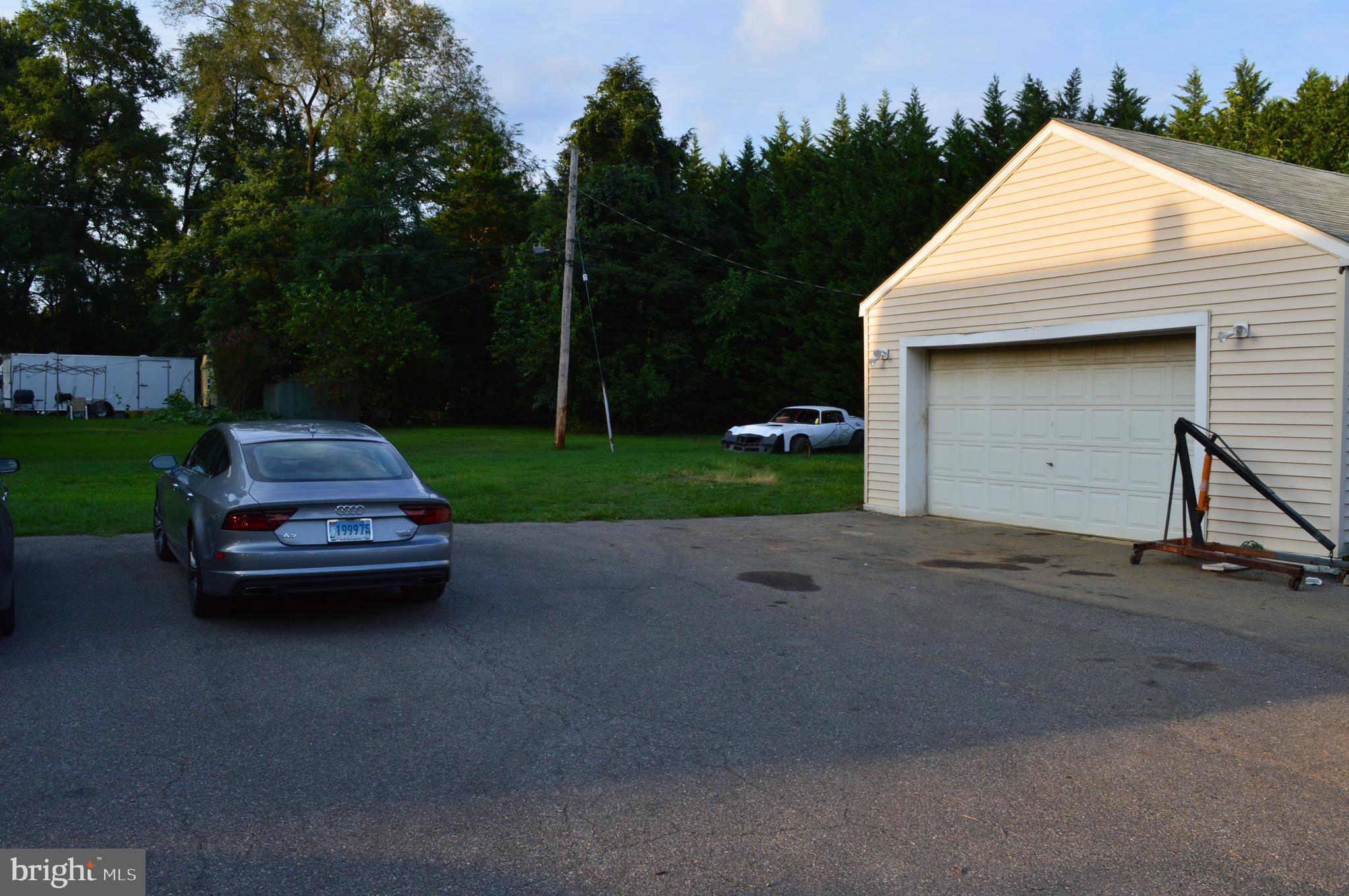8013 Tick Neck Road Pasadena, MD 21122 - Photo 12 of 13