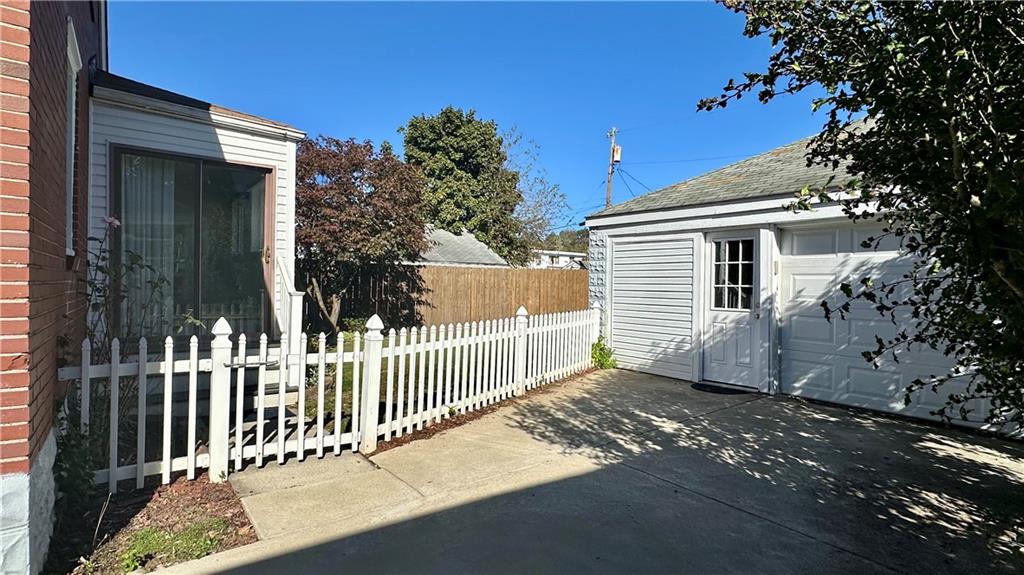 111 South Atlantic Avenue Cheswick, PA 15024 - Photo 39 of 43 a view of a house with wooden fence