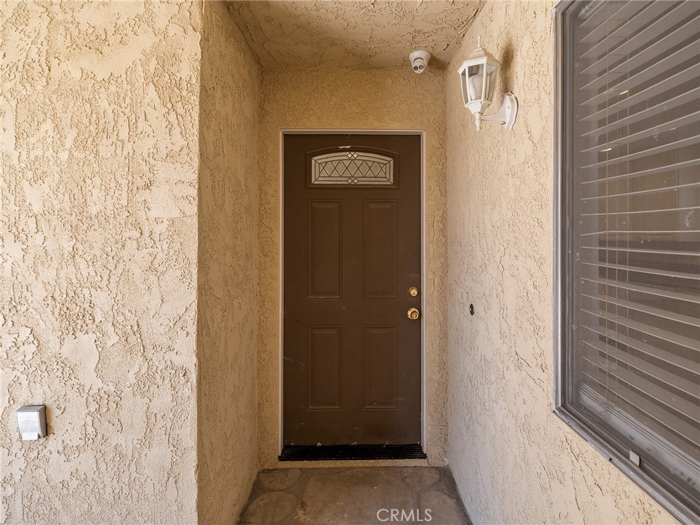 13050 Rain Shadow Road Victorville, CA 92395 - Photo 8 of 77