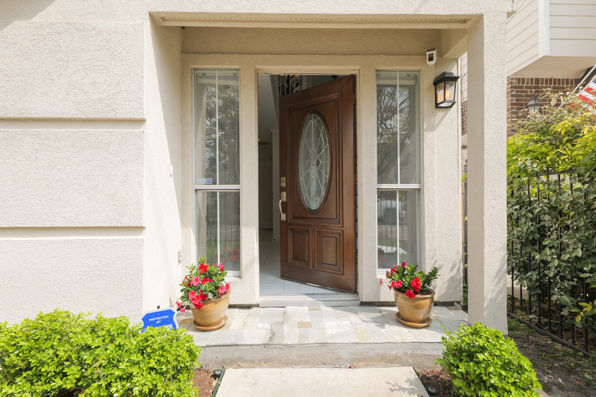 1330 Malone Street Houston, TX 77007 - Photo 6 of 23 Walking distance to Memorial Park, Retail, Restaurants, and all the amenities of Houston's Beloved Rice Military neighborhood.