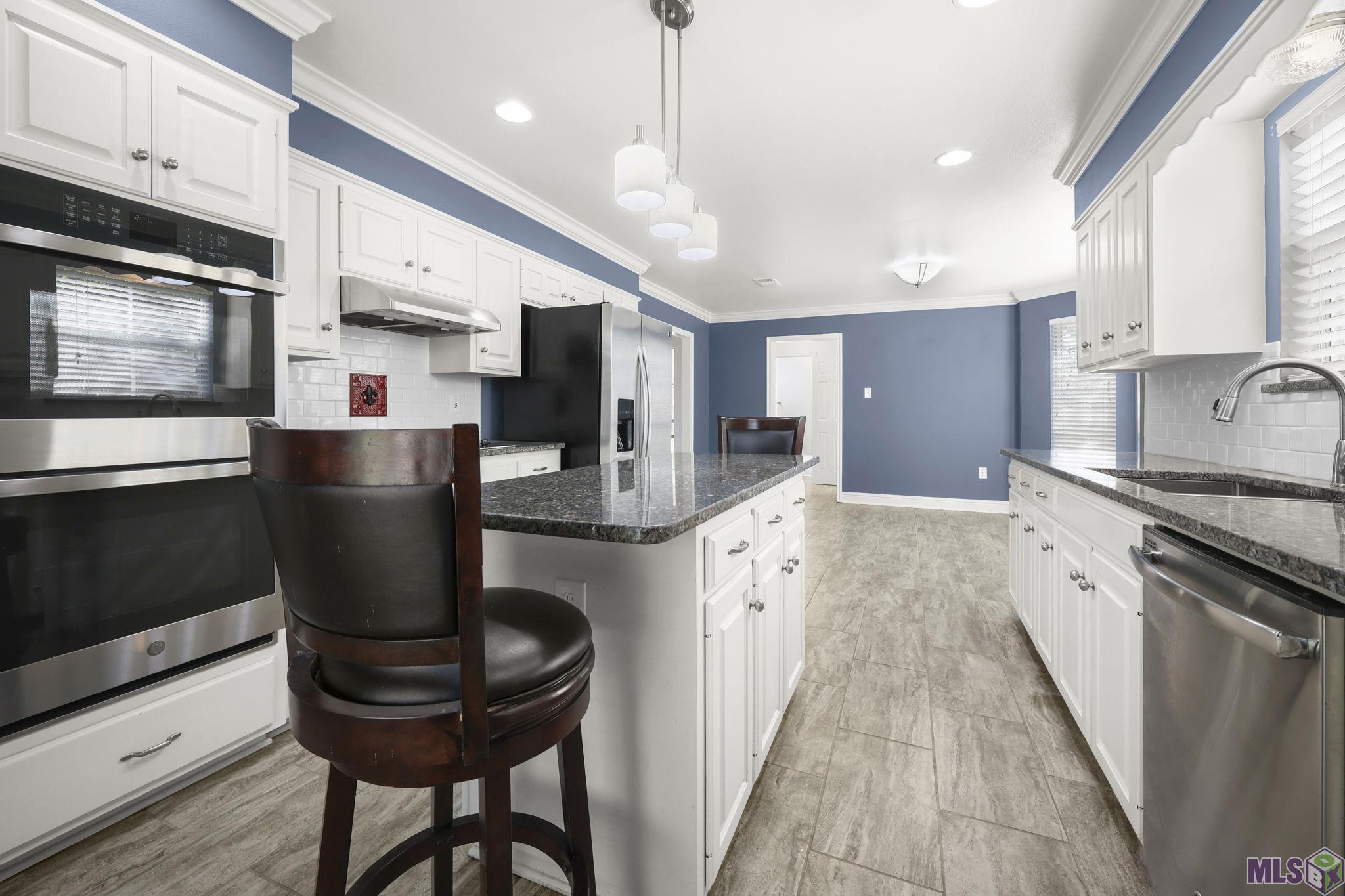 10819 Ridgely Drive Baton Rouge, LA 70809 - Photo 13 of 29