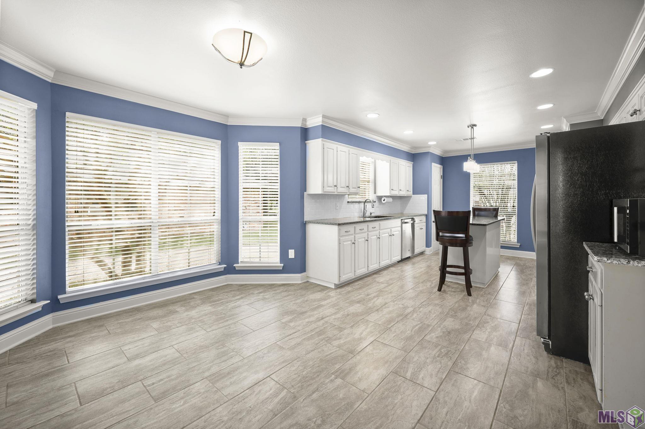 10819 Ridgely Drive Baton Rouge, LA 70809 - Photo 15 of 29