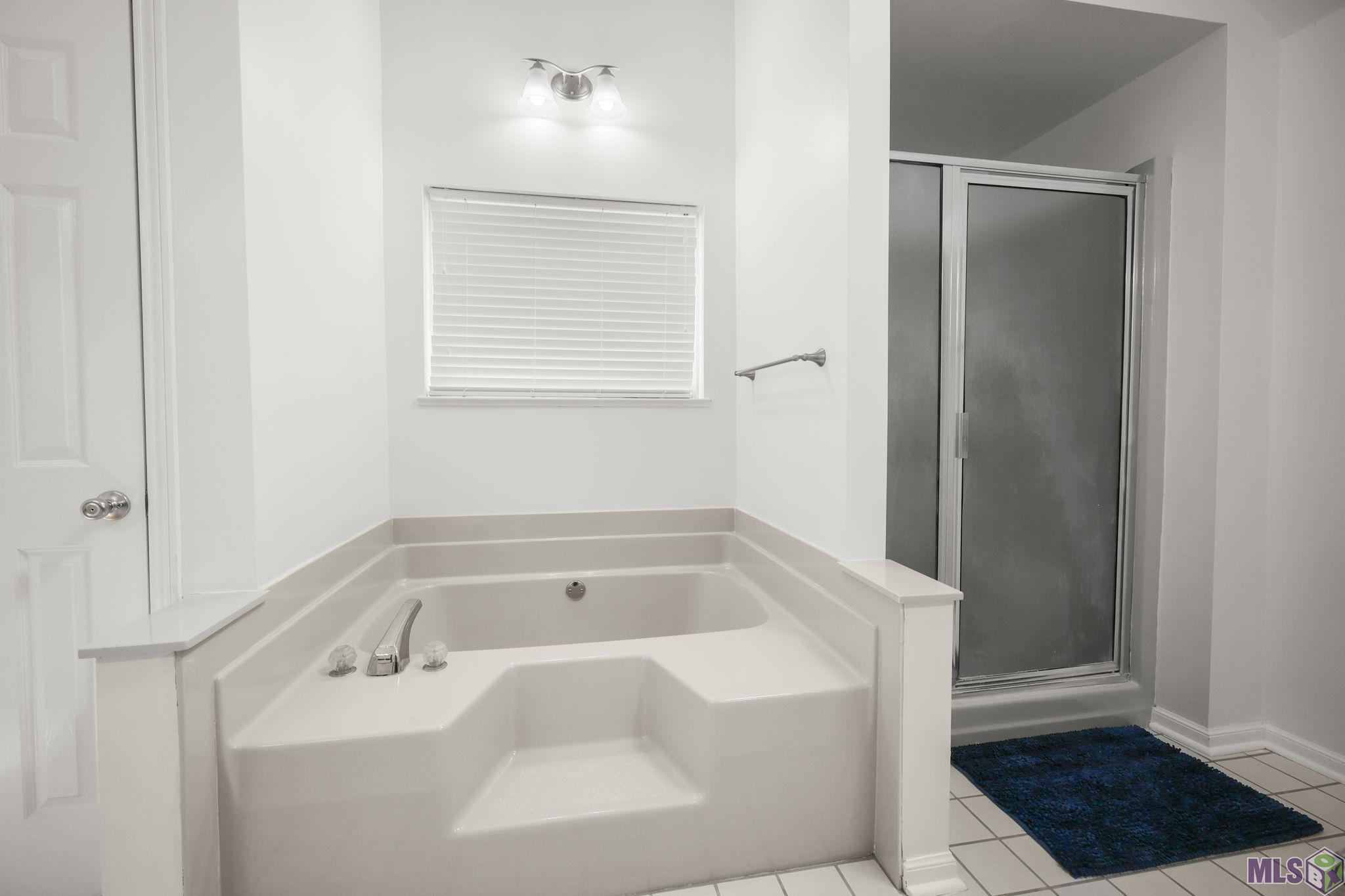 10819 Ridgely Drive Baton Rouge, LA 70809 - Photo 19 of 29