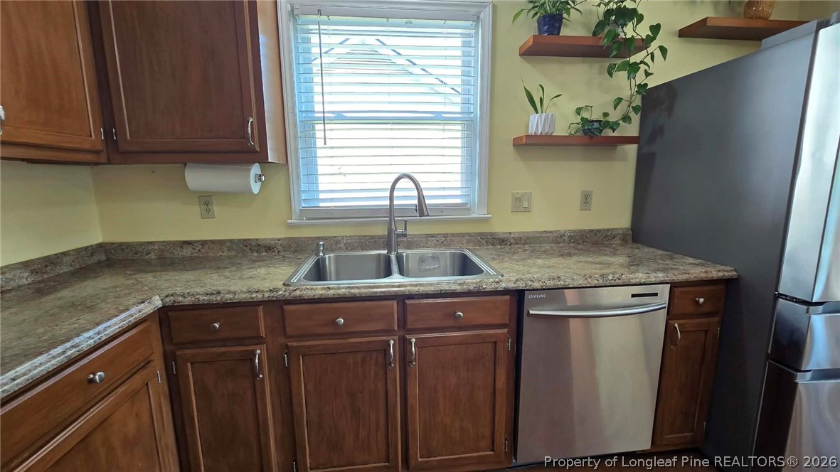 700 Rim Road Fayetteville, NC 28314 - Photo 20 of 38