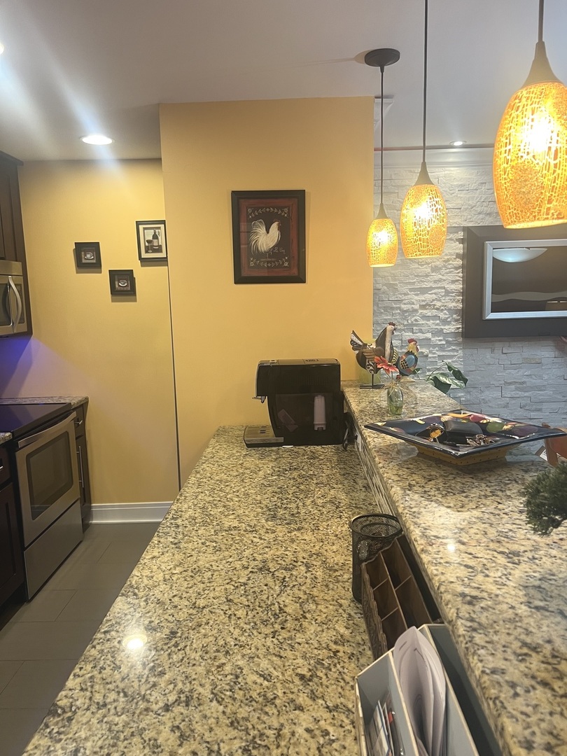 804 East Old Willow Road, Unit 108 Prospect Heights, IL 60070 - Photo 9 of 46