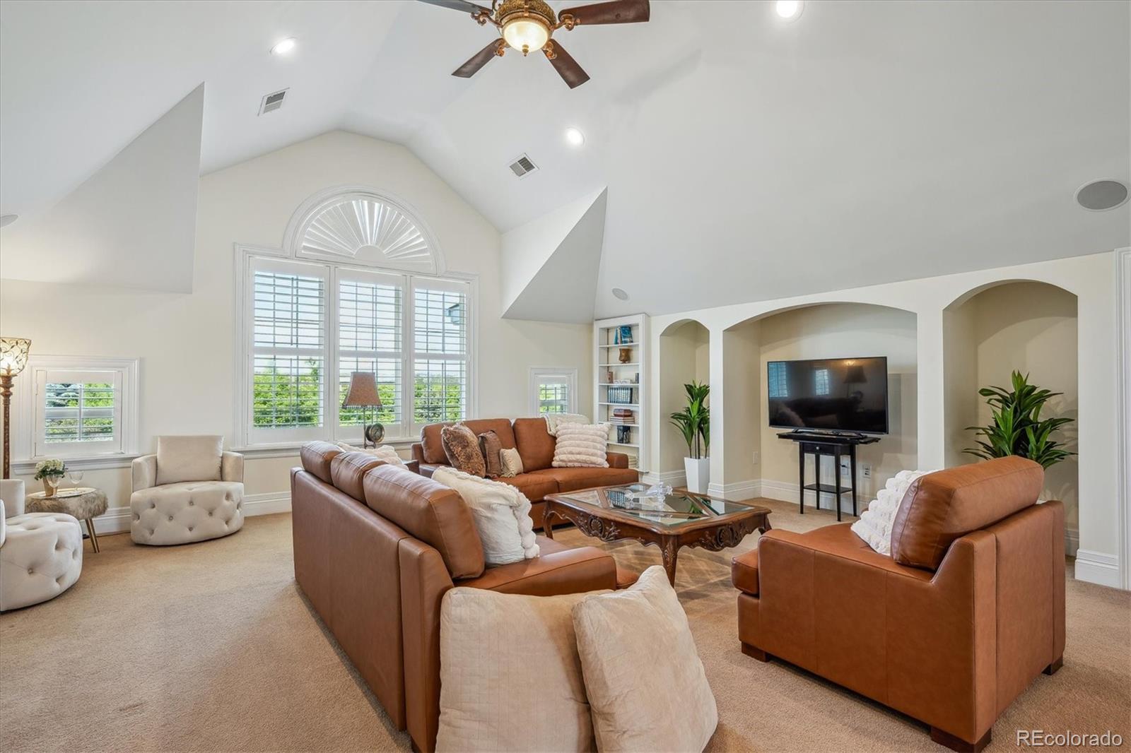 8717 Ridgepointe Drive Castle Pines, CO 80108 - Photo 27 of 50