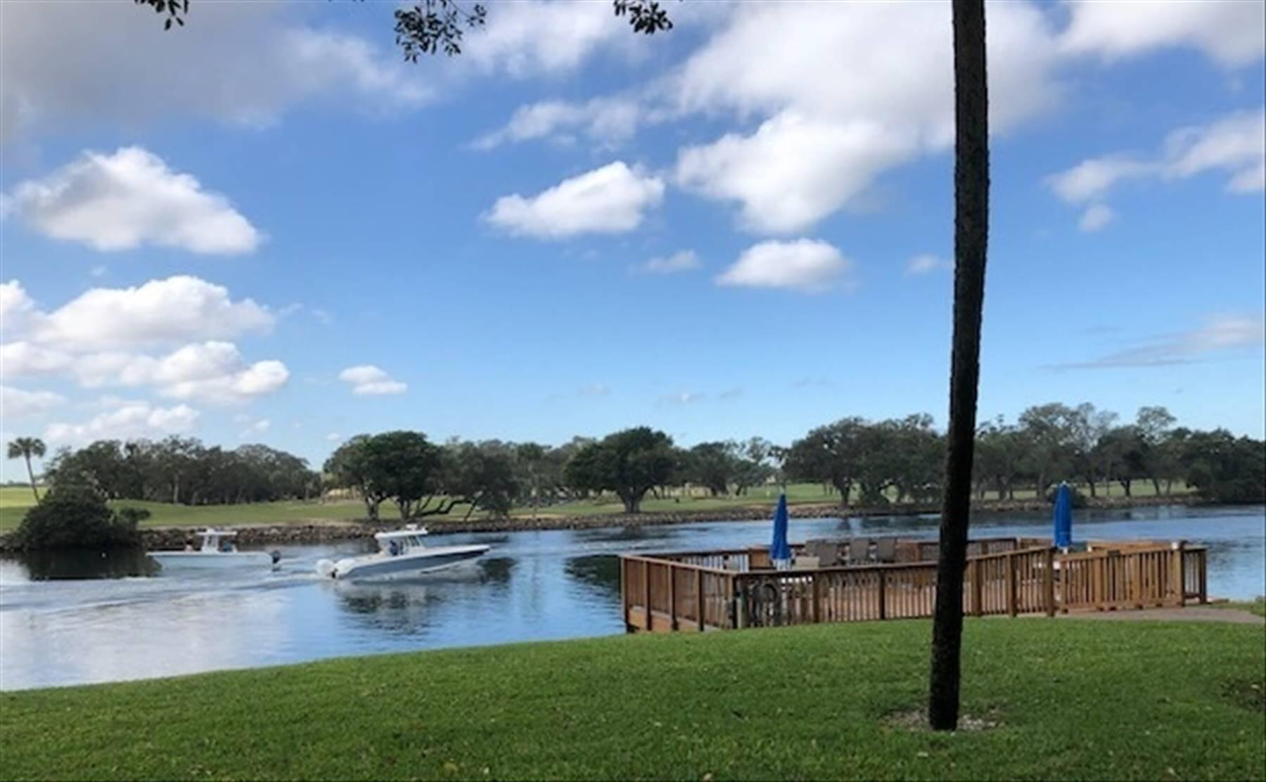 304 Golfview Road, Unit 404 North Palm Beach, FL 33408 - Photo 19 of 21 17674178-19