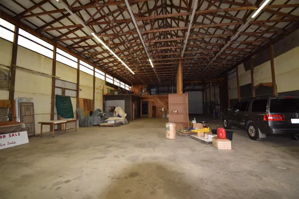 $379,900 | 71627 County Road 681, Lawrence, MI 49064