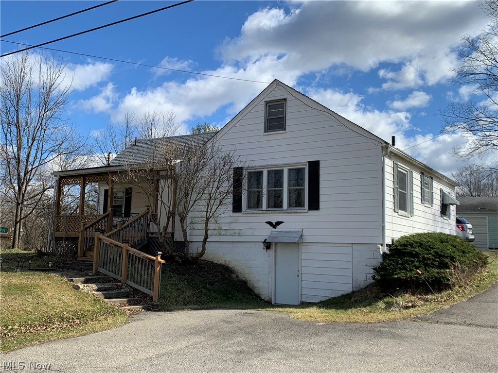 3302 Barclay Messerly Road Southington, OH 44470 - Photo 2 of 19