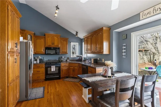 $310,000 | 303 Porter Drive, Smithville, MO 64089