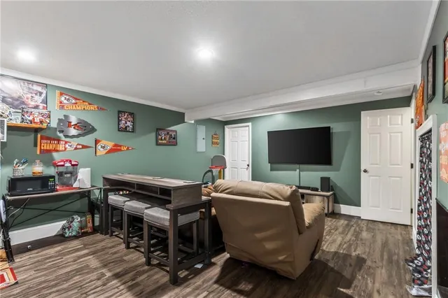 $310,000 | 303 Porter Drive, Smithville, MO 64089