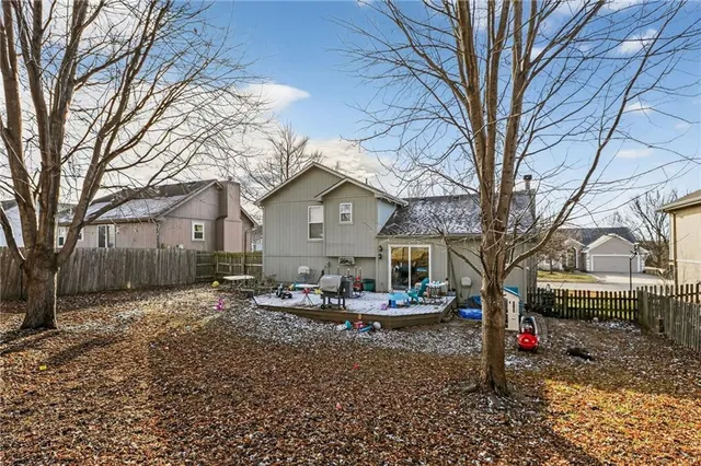 $310,000 | 303 Porter Drive, Smithville, MO 64089