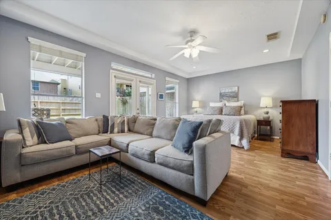 $649,900 | 210 Malone Street, Houston, TX 77007