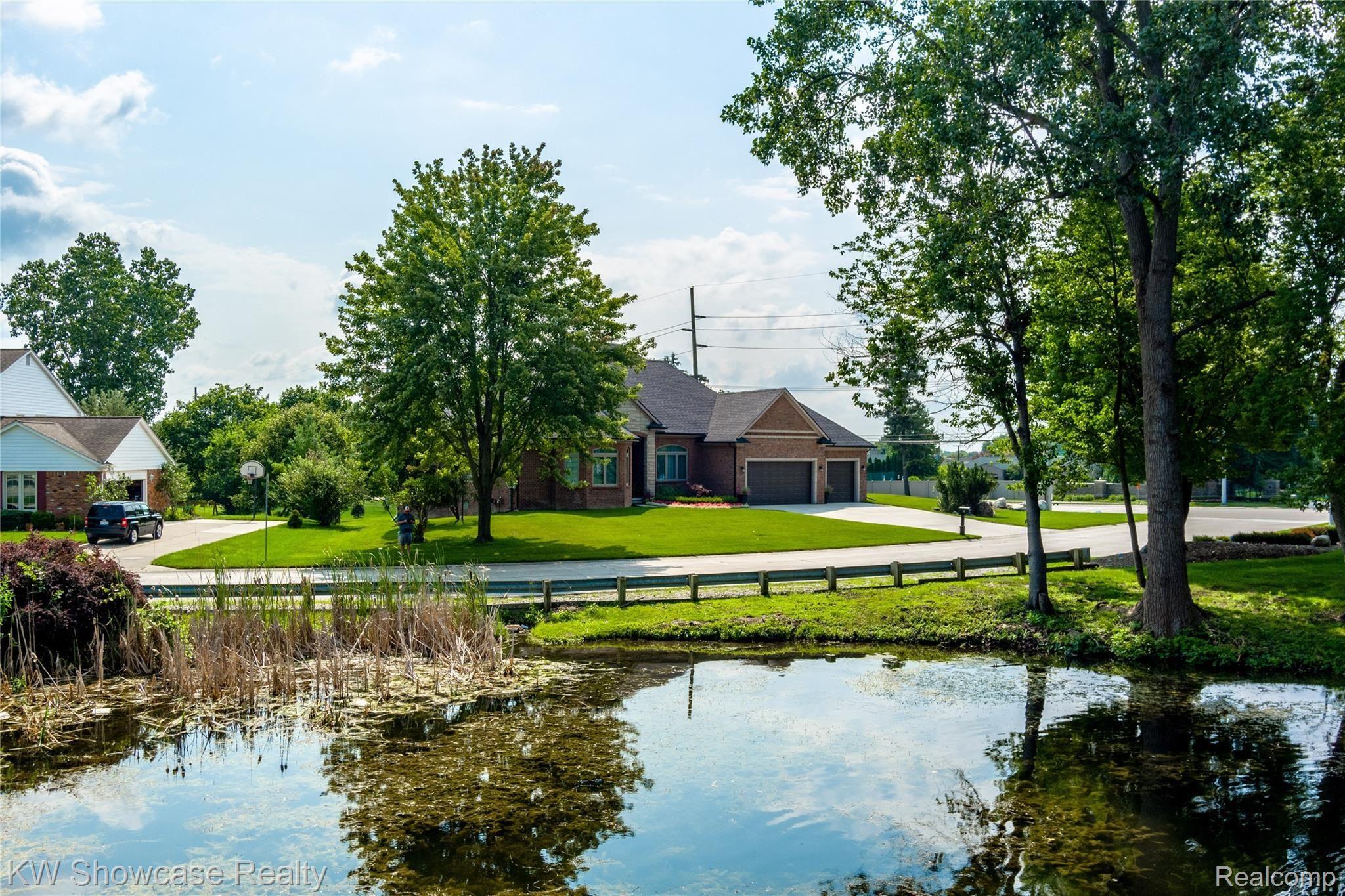 1018 Grandview Drive Rochester, MI 48306 - Photo 70 of 73 Common Area pond - directly across the street.
