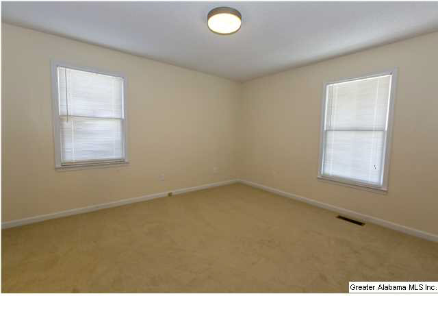70 Beck Green Road Warrior, AL 35180 - Photo 13 of 17