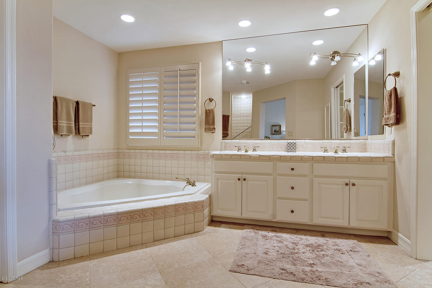 18420 East Flicker Drive Rio Verde, AZ 85263 - Photo 29 of 52 Master bath