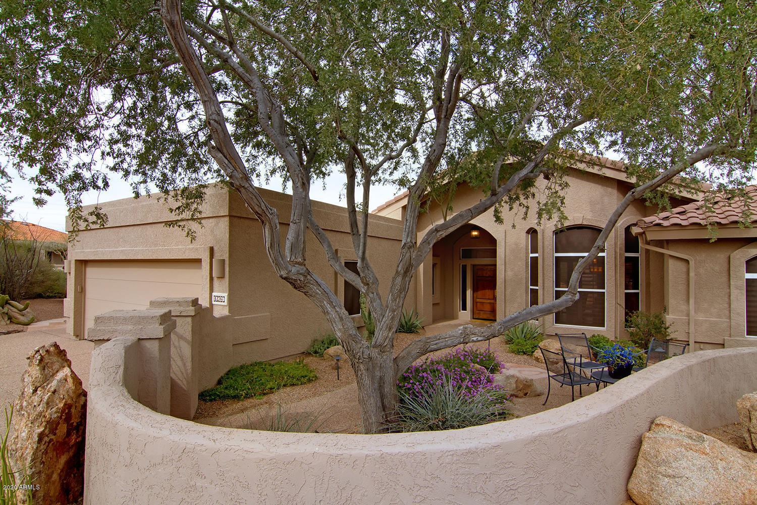 18420 East Flicker Drive Rio Verde, AZ 85263 - Photo 6 of 52 Gated front courtyard