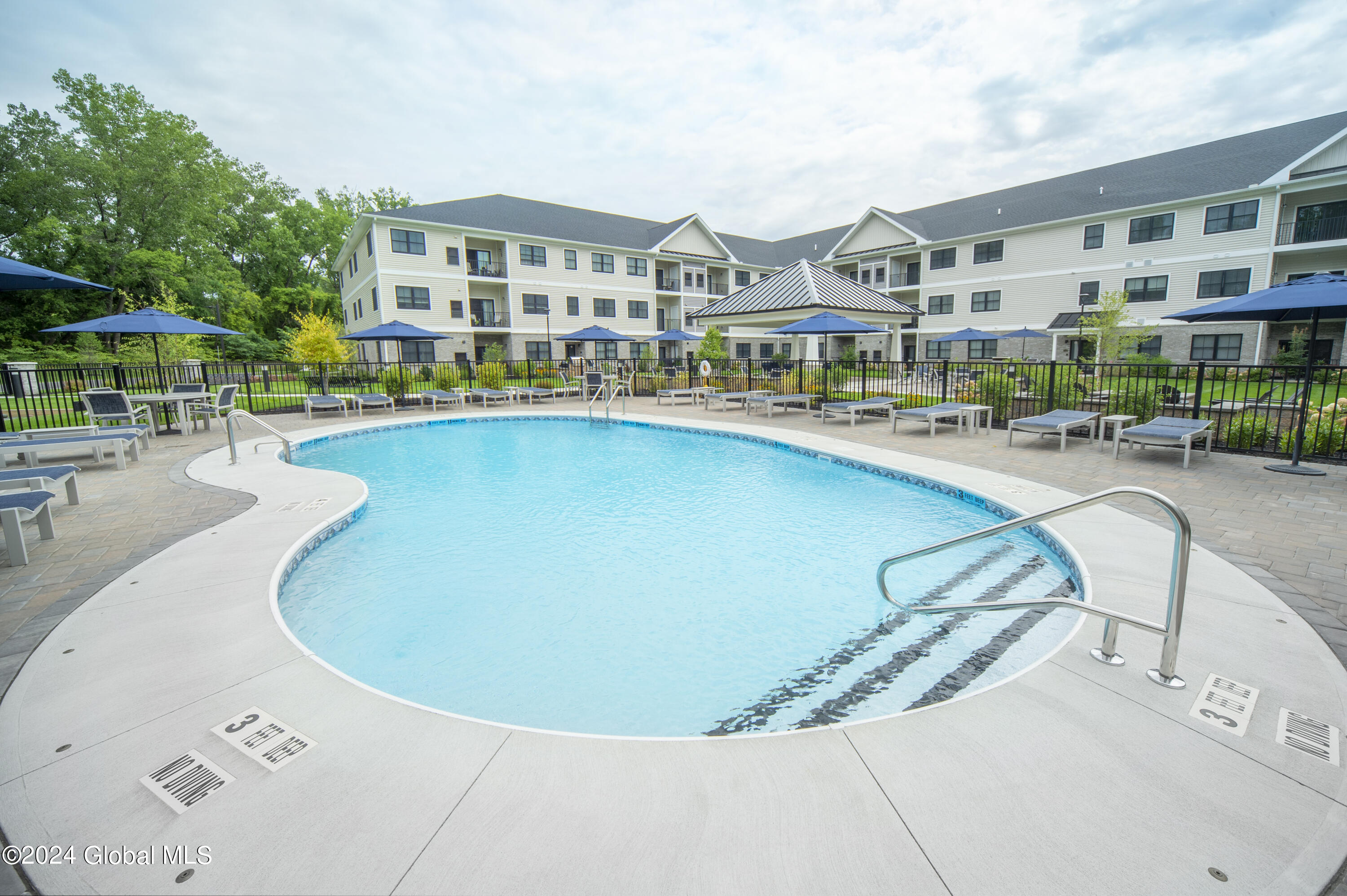 28 Everett Rd Extension Colonie, NY 12205 - Photo 14 of 21 Montage