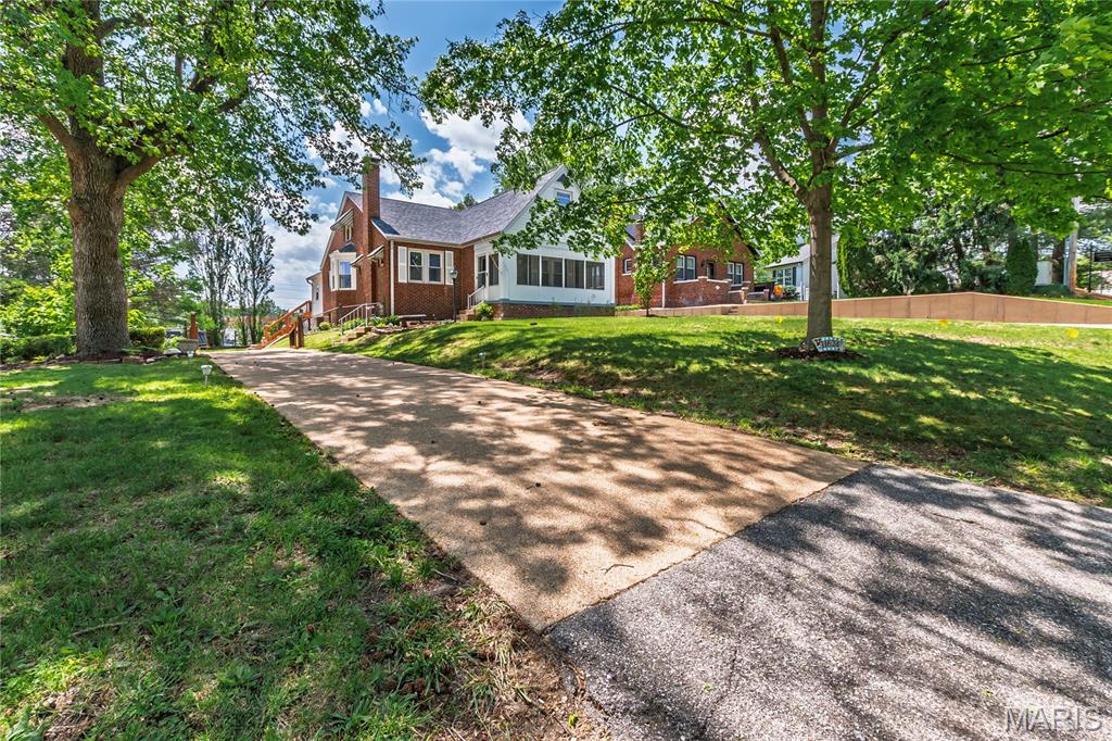 11624 Denny Road St. Louis, MO 63126 - Photo 2 of 62