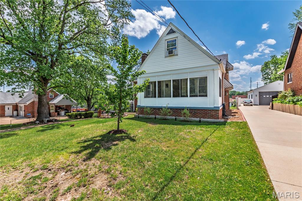 11624 Denny Road St. Louis, MO 63126 - Photo 3 of 62