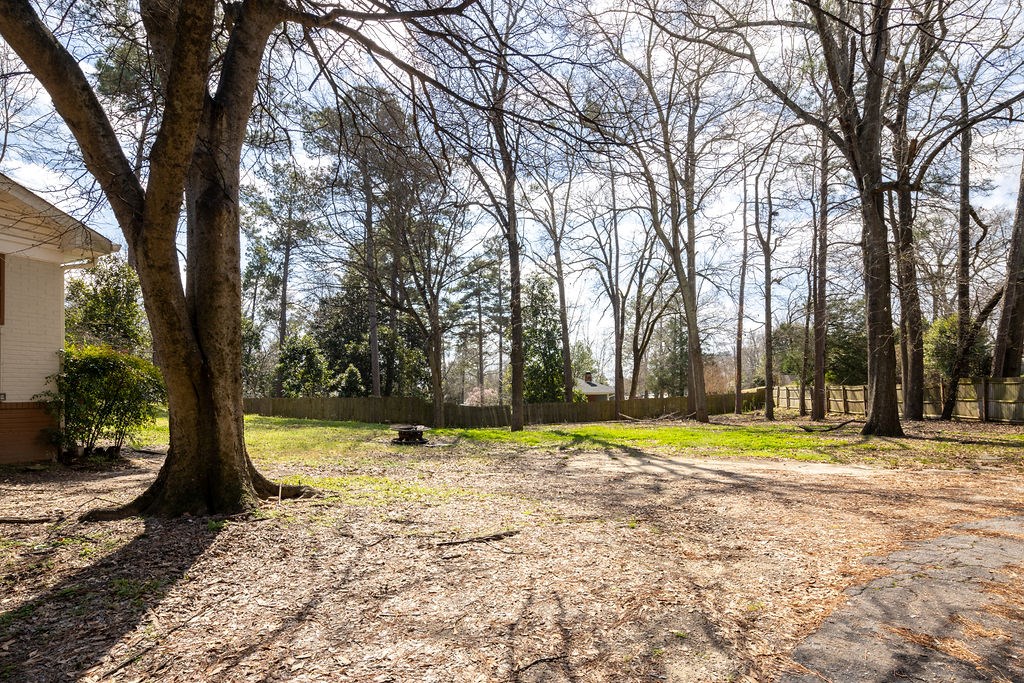 1328 Cloverdale Road Columbus, GA 31904 - Photo 6 of 25 Gallery Image 6