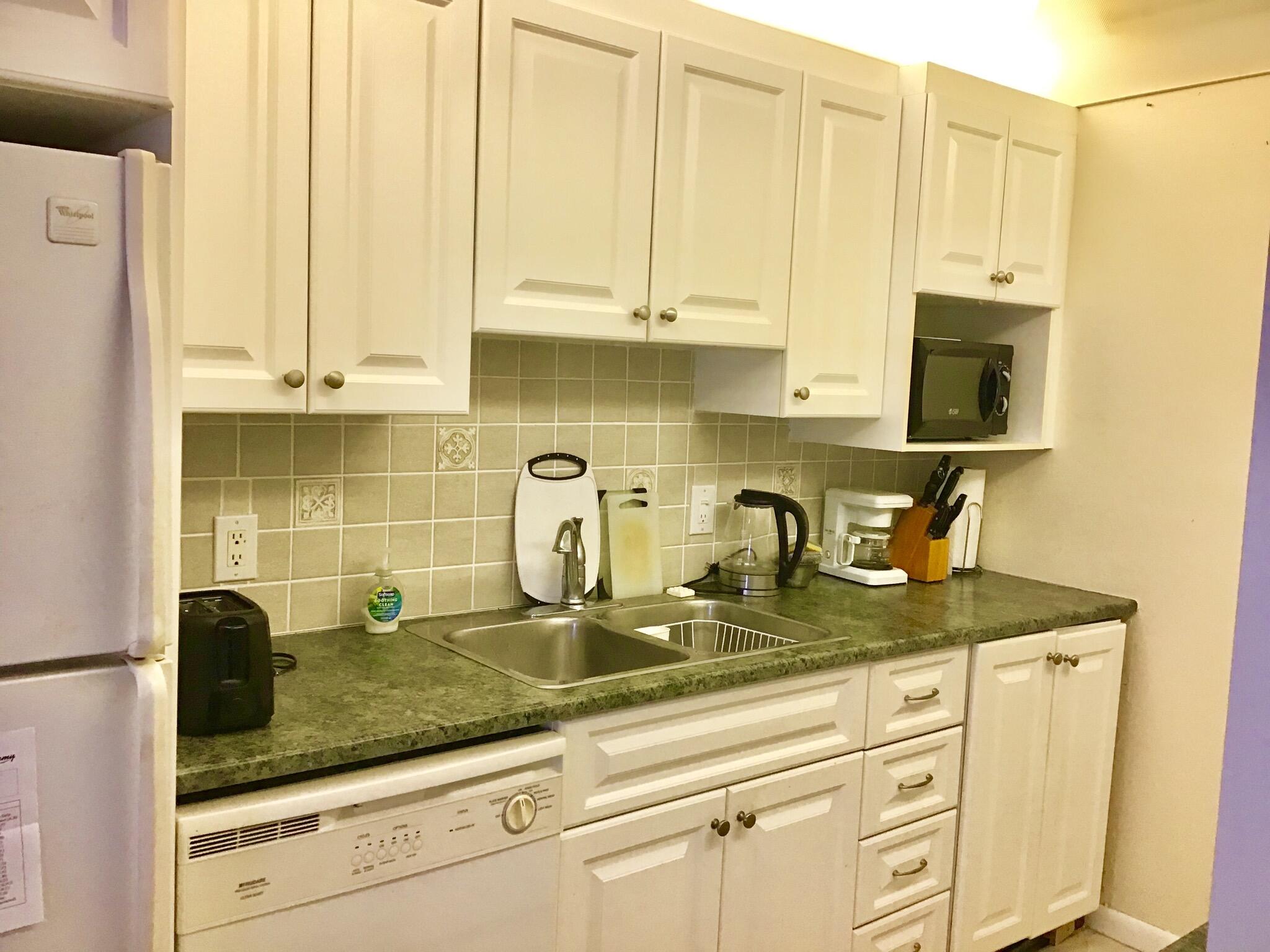 4004 Exeter Boca Raton, FL 33434 - Photo 8 of 30 B0B83B08-57FC-468C-A447-F007832155FF (1)