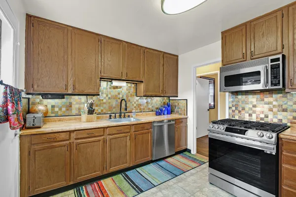 $1,150,000 | 1184 Escalero Avenue, Pacifica, CA 94044