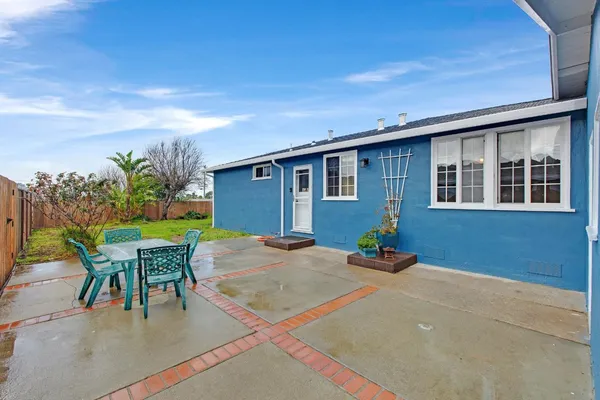 $1,150,000 | 1184 Escalero Avenue, Pacifica, CA 94044