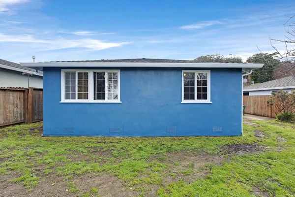 $1,150,000 | 1184 Escalero Avenue, Pacifica, CA 94044