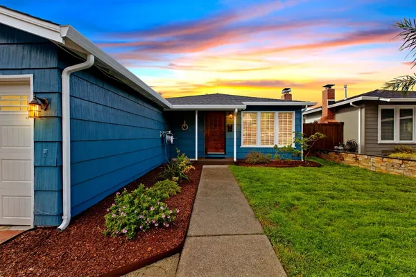 $1,150,000 | 1184 Escalero Avenue, Pacifica, CA 94044