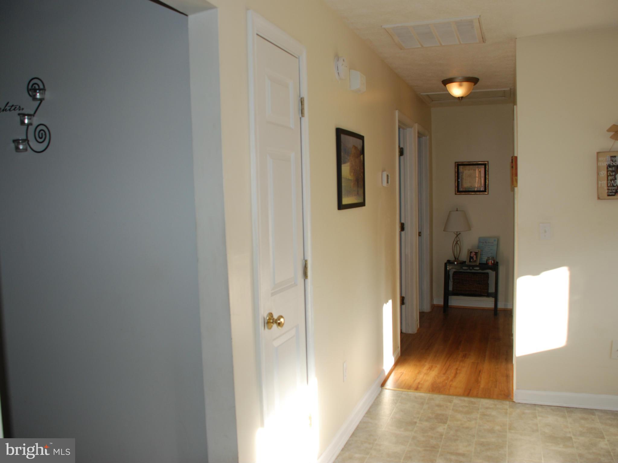 4102 Novum Road Reva, VA 22735 - Photo 10 of 22 Interior (General)