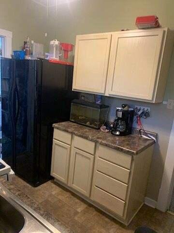 409 West Walnut Street Crown Point, IN 46307 - Photo 7 of 42 360x480