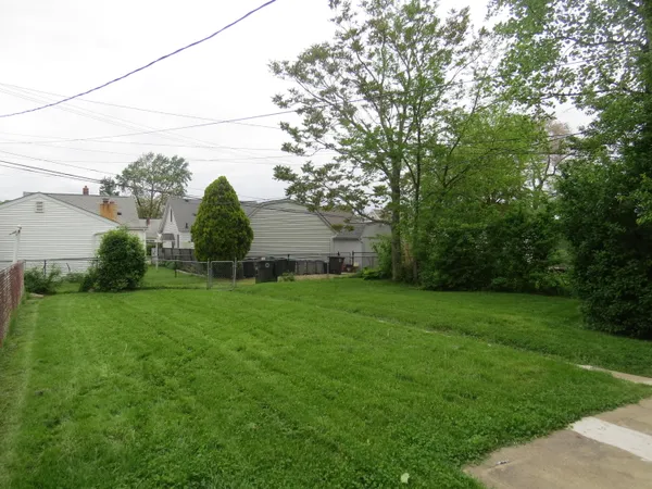 $140,000 | 17538 Matthews Street, Riverview, MI 48193