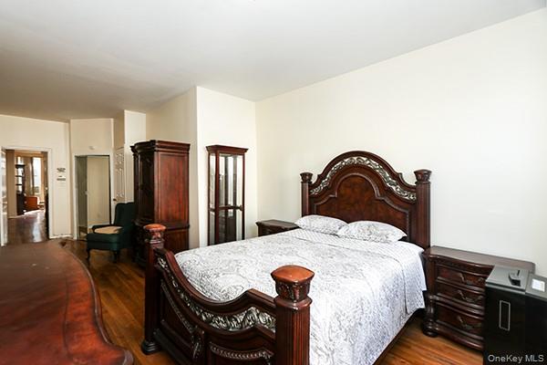 18-32 George Street, Unit 2B Queens, NY 11385 - Photo 15 of 20