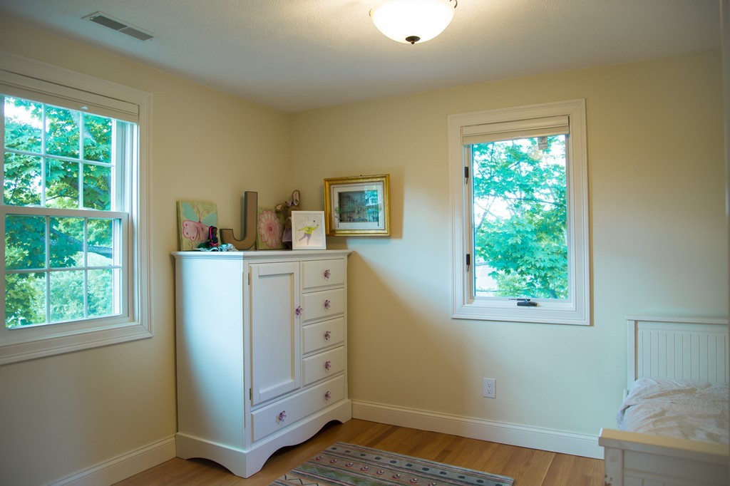 133 Brewster Road Waltham, MA 02451 - Photo 17 of 23