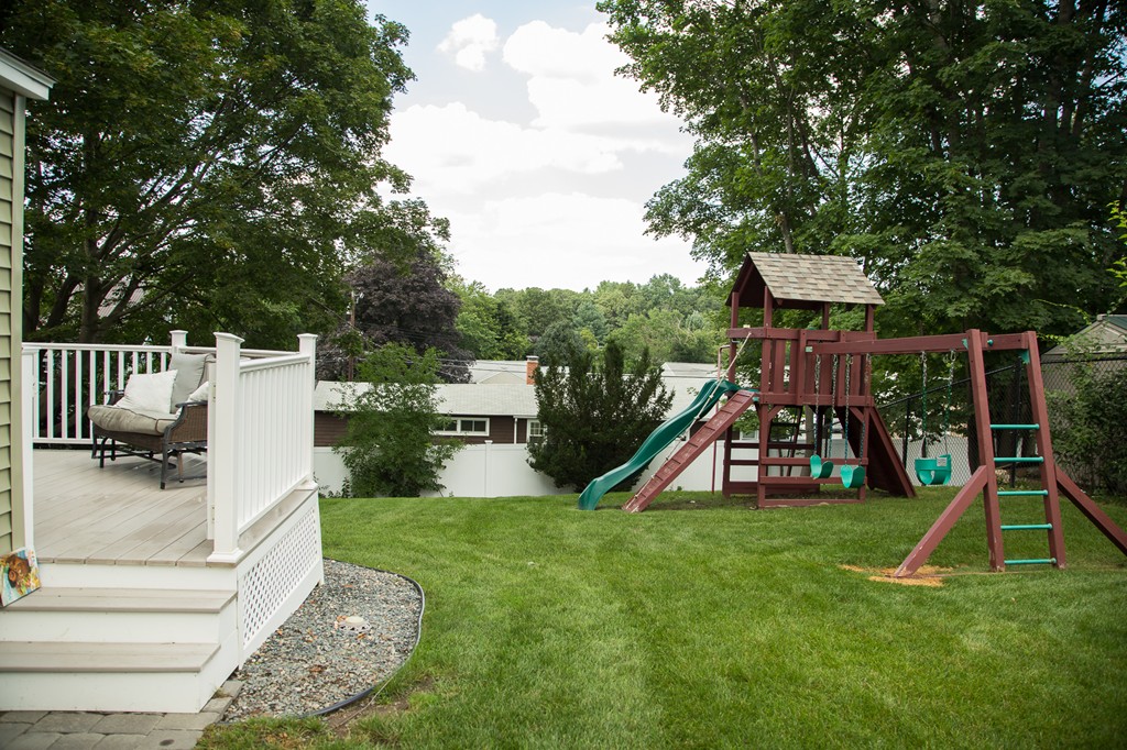133 Brewster Road Waltham, MA 02451 - Photo 21 of 23