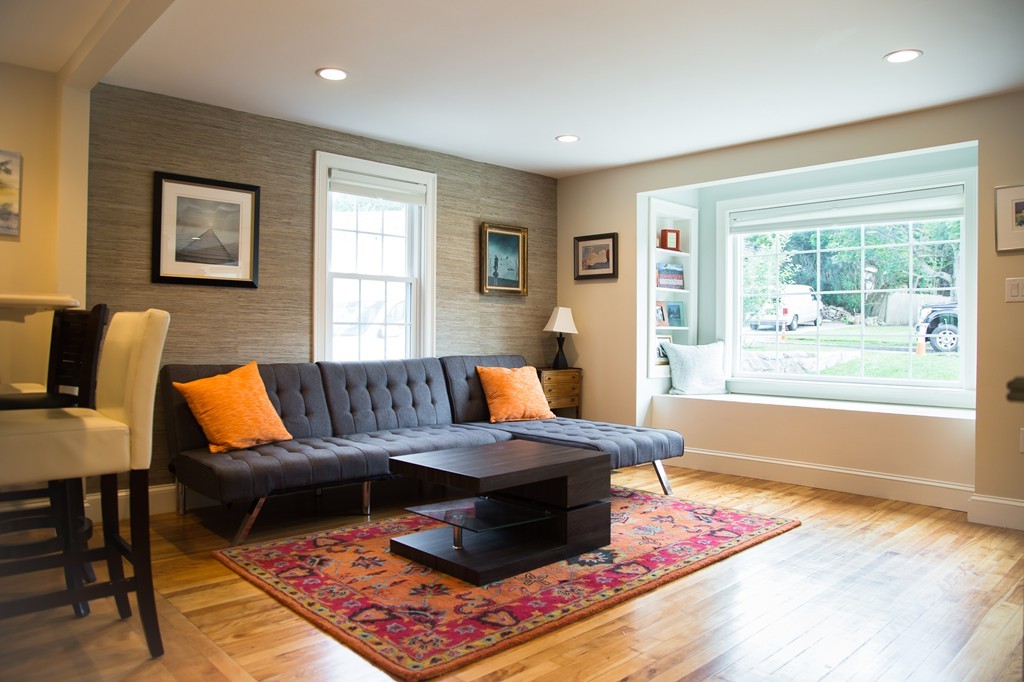 133 Brewster Road Waltham, MA 02451 - Photo 3 of 23
