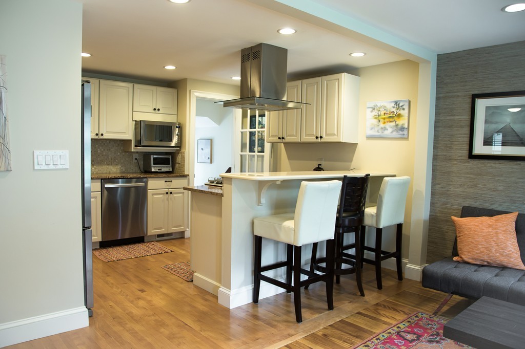 133 Brewster Road Waltham, MA 02451 - Photo 8 of 23