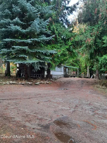 $450,000 | 2058 Southside School Road, Cocolalla, ID 83813