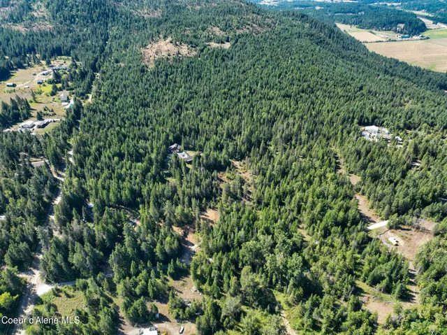 $450,000 | 2058 Southside School Road, Cocolalla, ID 83813